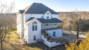15608 Horizon Drive