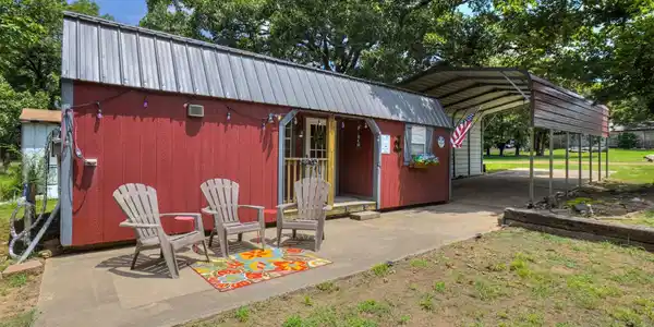 74 Hickory Lane