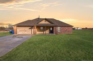 13613 Saddlebrook Drive