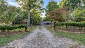 1096 E Old Keystone Road