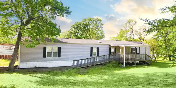 1487 Buds Point Road