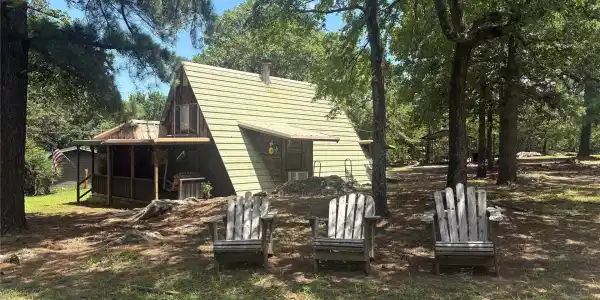 979 County Line Road