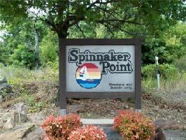 N Spinnaker Run Street