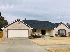 2704 Highwood Court