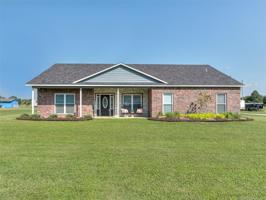 1136 S Sequoyah Drive