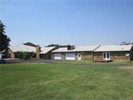 1121 Swan Road