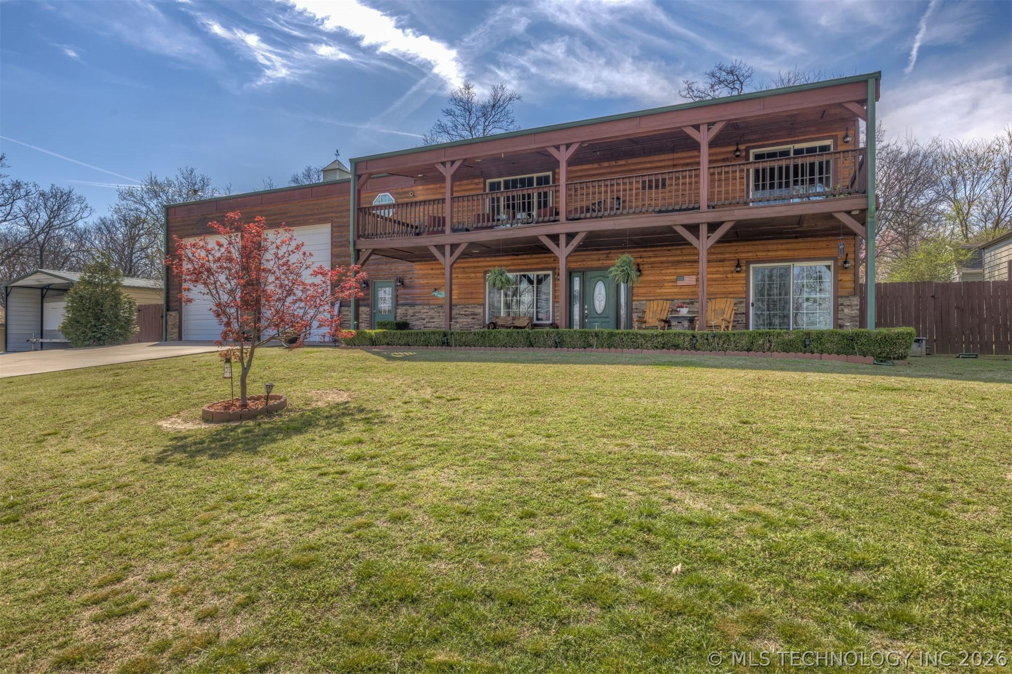 Image 2: view from 2nd  electric gate entrance