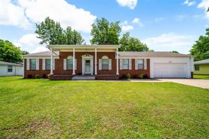 318 SE 7th Place