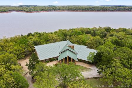 2229 N Cocomo Loop