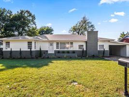 1323 N McFarland Place