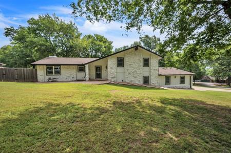 13525 S Grande Pointe Parkway
