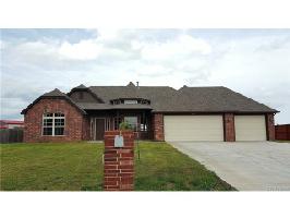 1213 S Choctaw Street