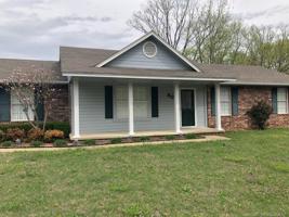 804 W 23rd Place N