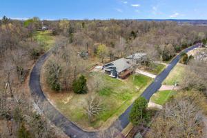 2864 W Lakeshore Bluff Road