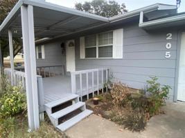 205 W Juanita Drive