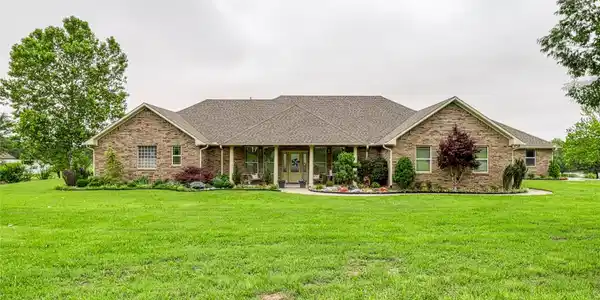 124 Walnut Ridge