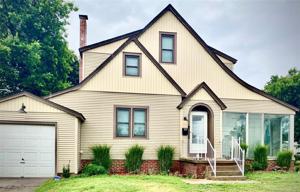 1306 S 5th