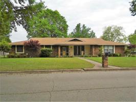 320 SE 16th Street