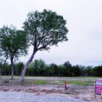 7 Cross Creek Road S