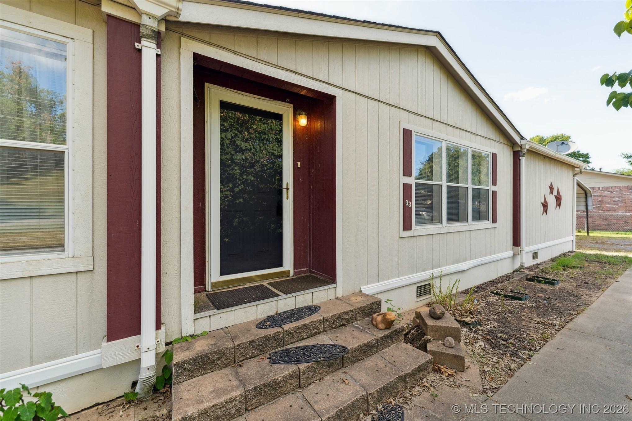 Image 3: Front of House