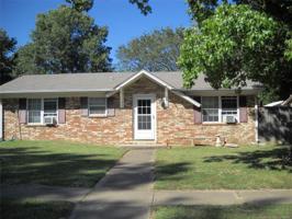 1114 W 16th Place