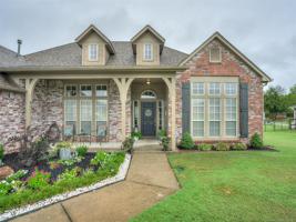 156 E Golden Rod Street