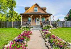 410 E 4th Street