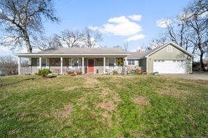 119 E Carl Street