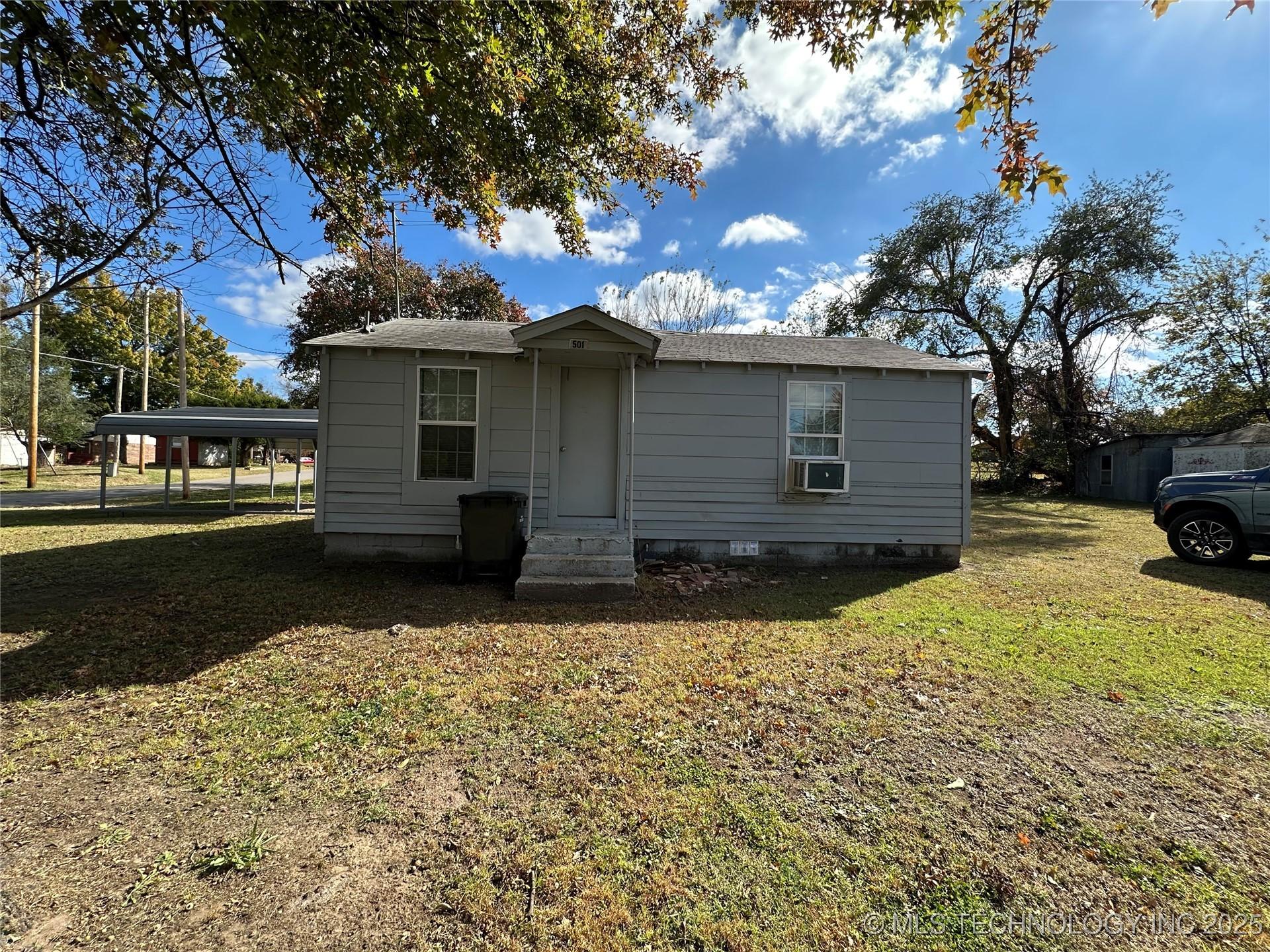 Image 3: House #1