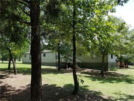 403 Lakeview Drive