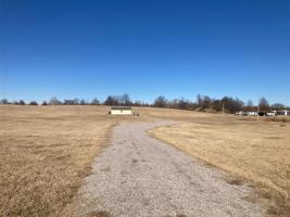 3283 E 400 Road