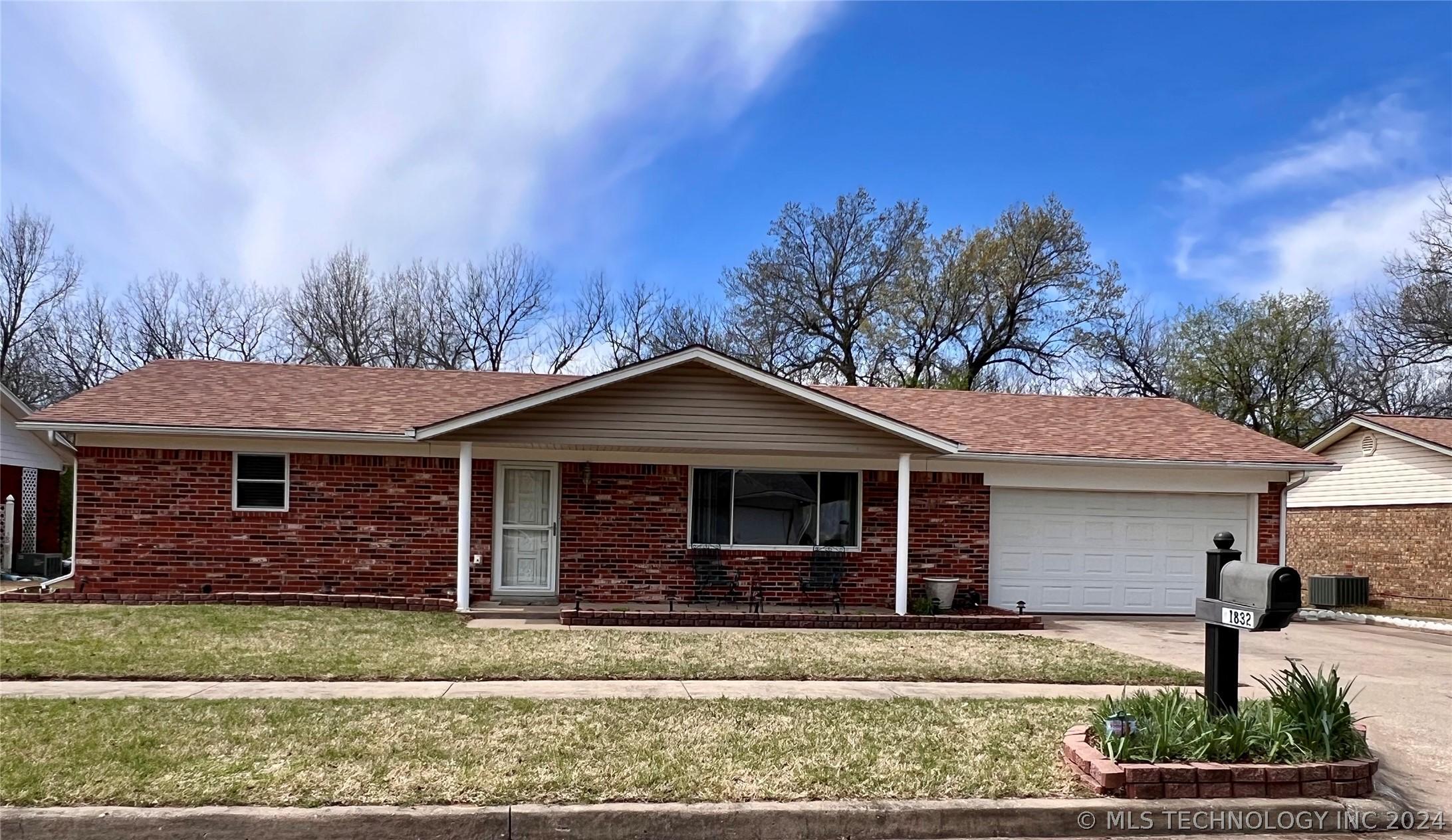 1832 Southridge Drive, Pryor, OK lhrmls02090857