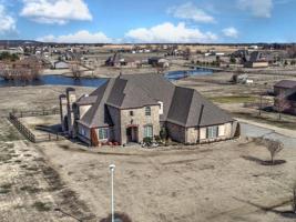 3379 E 184th Street North