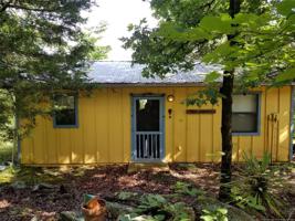 914 Gaines Creek