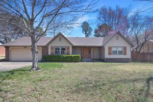 1022 N Faulkner Drive