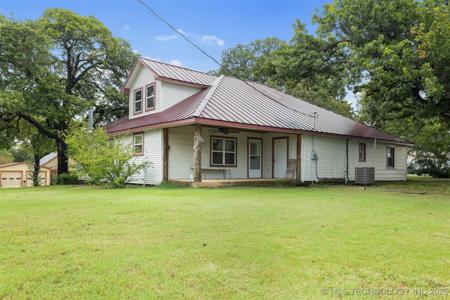 8813 Soldier Creek Road