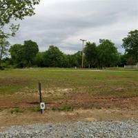 9 Cross Creek Road S