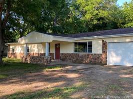 1042 N 439 Road