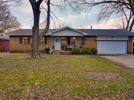 737 W 4th Street