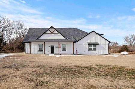 14601 N 3960 Road