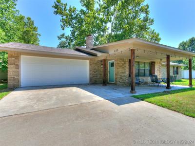 435 Hamilton Road