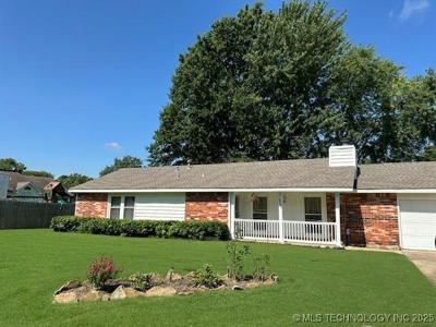 405 Parkwood Drive