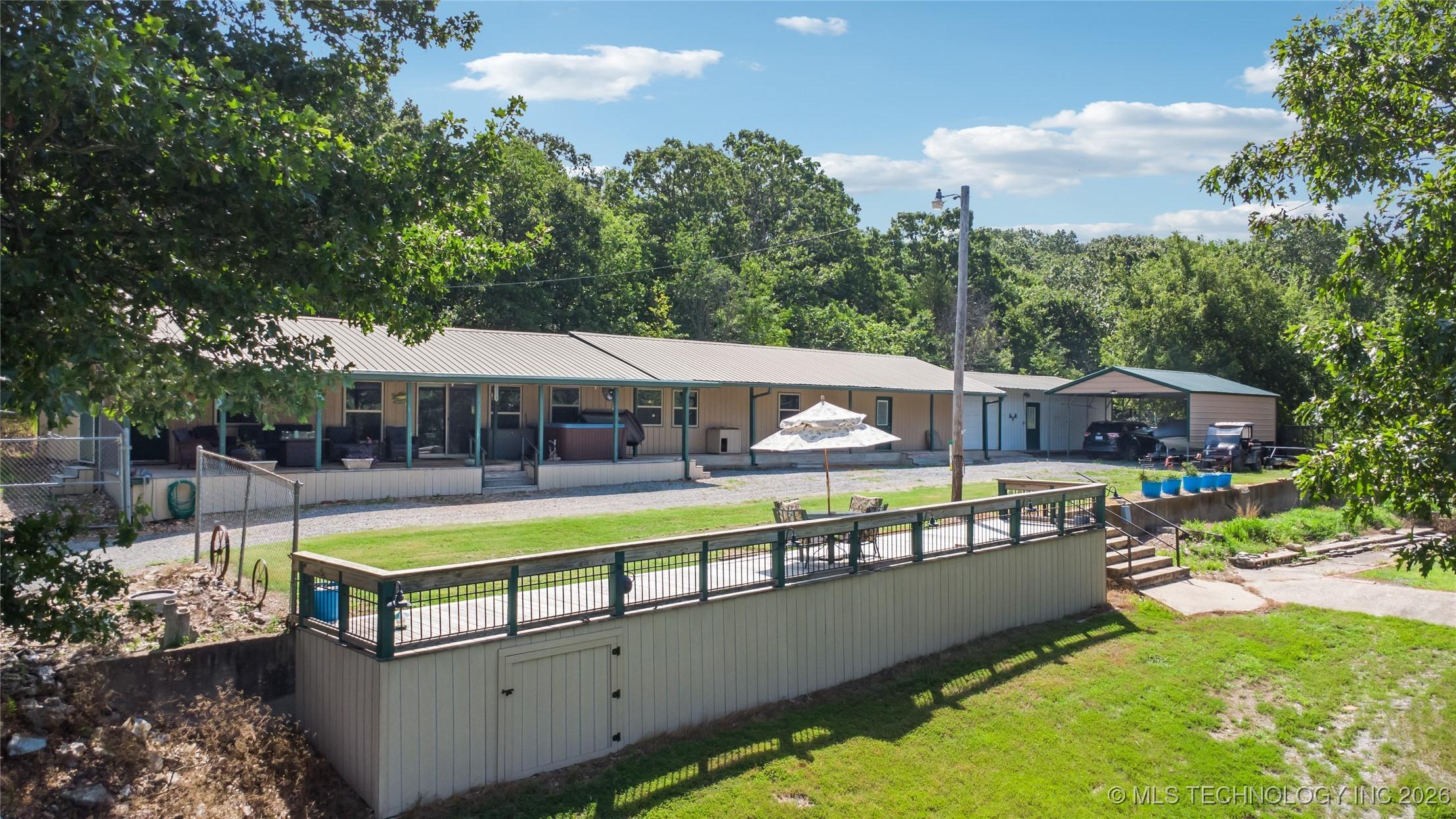 Image 3: One-of-a-kind lakeview retreat&mdash;historic charm meet