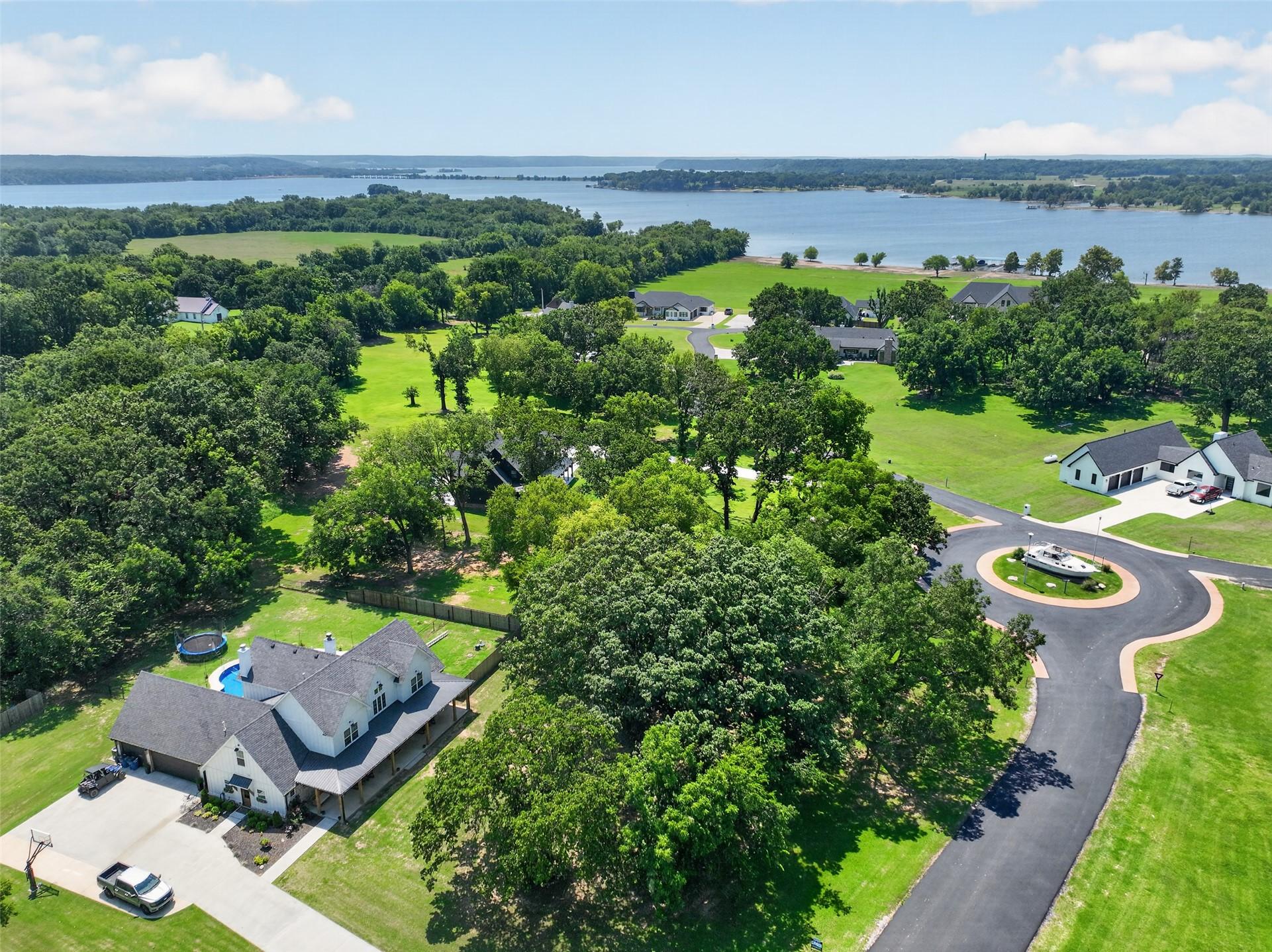 Image 2: Expansive residential property featuring a large h