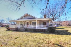 724 N Willow Road