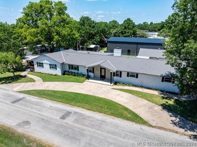 8946 Soldier Creek