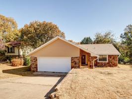 305 W 49th Street