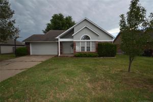 127 Redbud Street