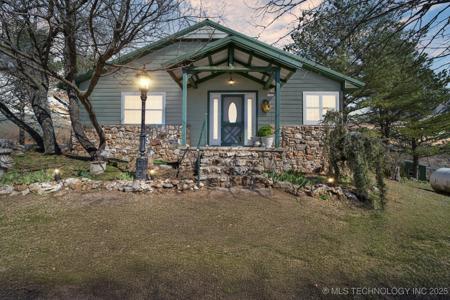 3126 E 490 Road