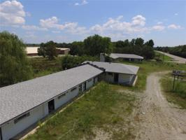 10169 N Hwy 71
